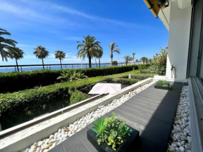 Magnifique appartement les pieds dans l’eau à Nice